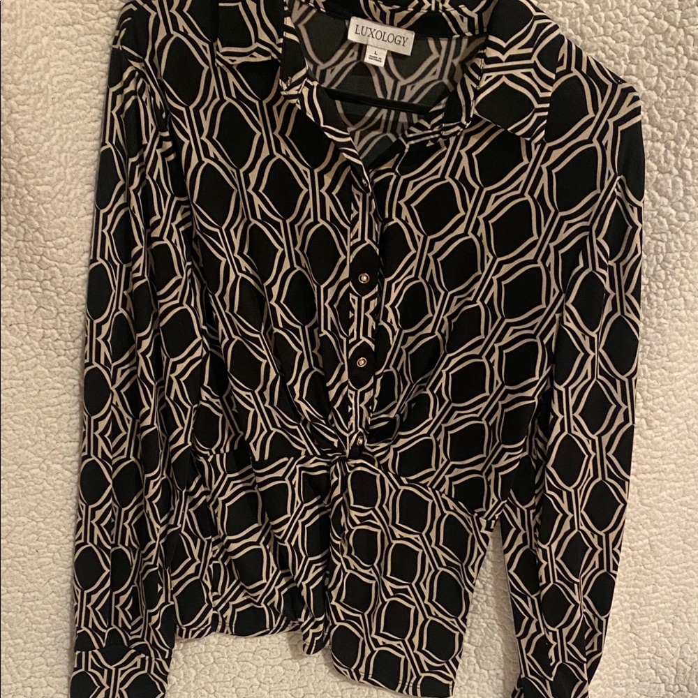 Luxology Monochrome Geometric Button Down Shirt